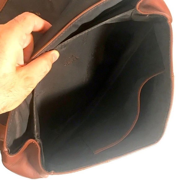 Brown Leather Satchel Top Handle Flap Magnet Opening Rare Find - Picture 8 of 10